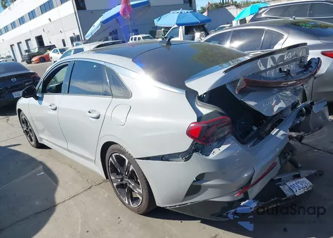 2022 Kia K5 Gt-Line z USA, uszkodzony, nr VIN 5XXG64J26NG116152